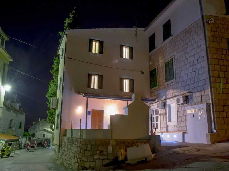 Apartments & Rooms Toni 斯普利特 外观 照片