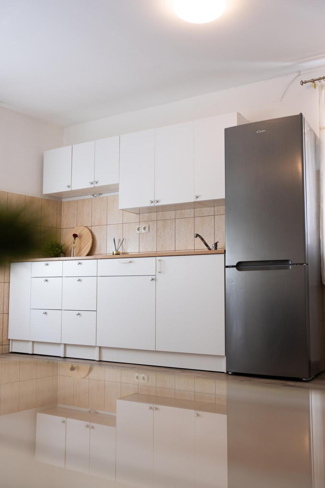 Apartments & Rooms Toni 斯普利特 外观 照片